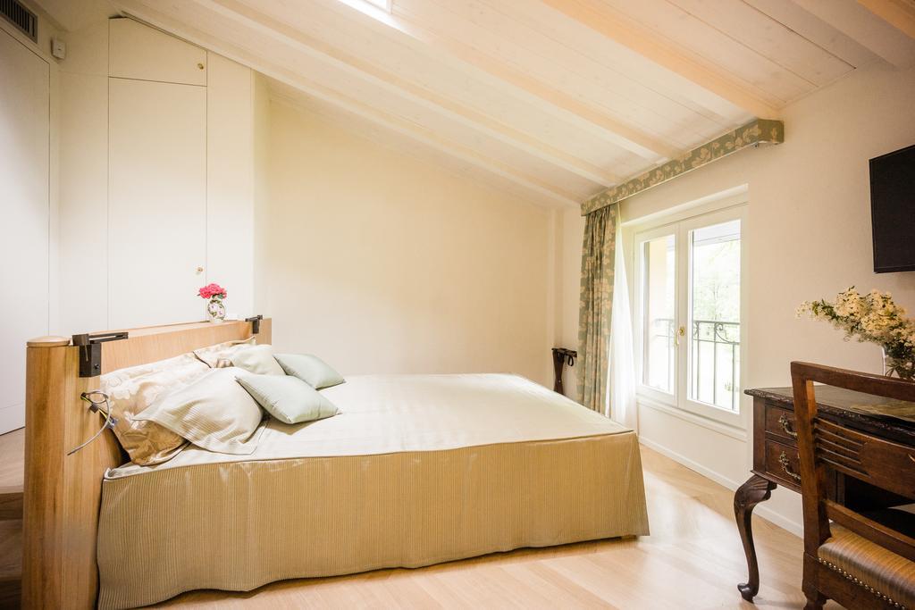 Relais Di Villa Adinolfi Annone di Brianza Cameră foto