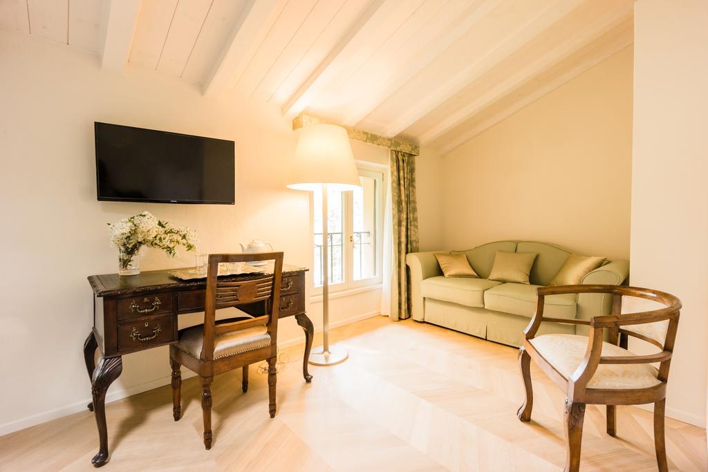 Relais Di Villa Adinolfi Annone di Brianza Cameră foto